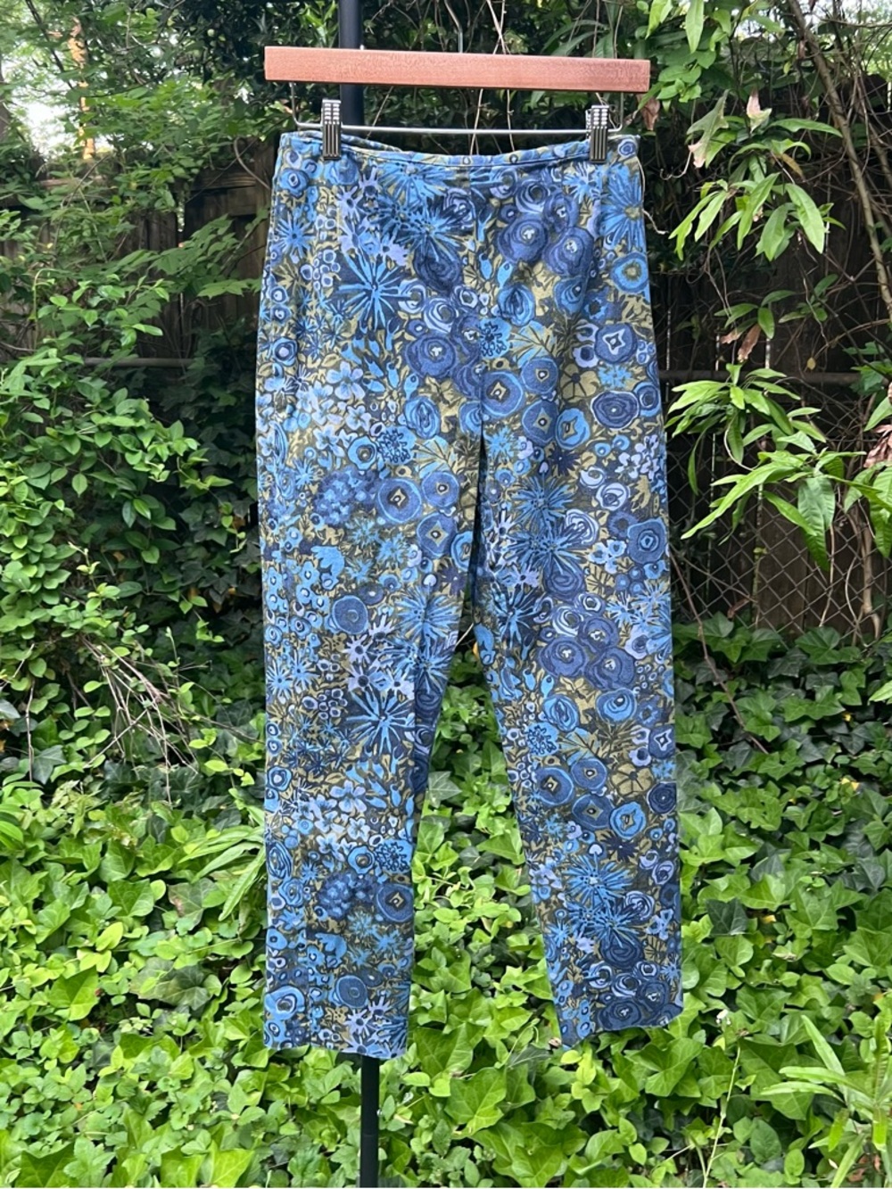 Blue Floral &Trousers Pants